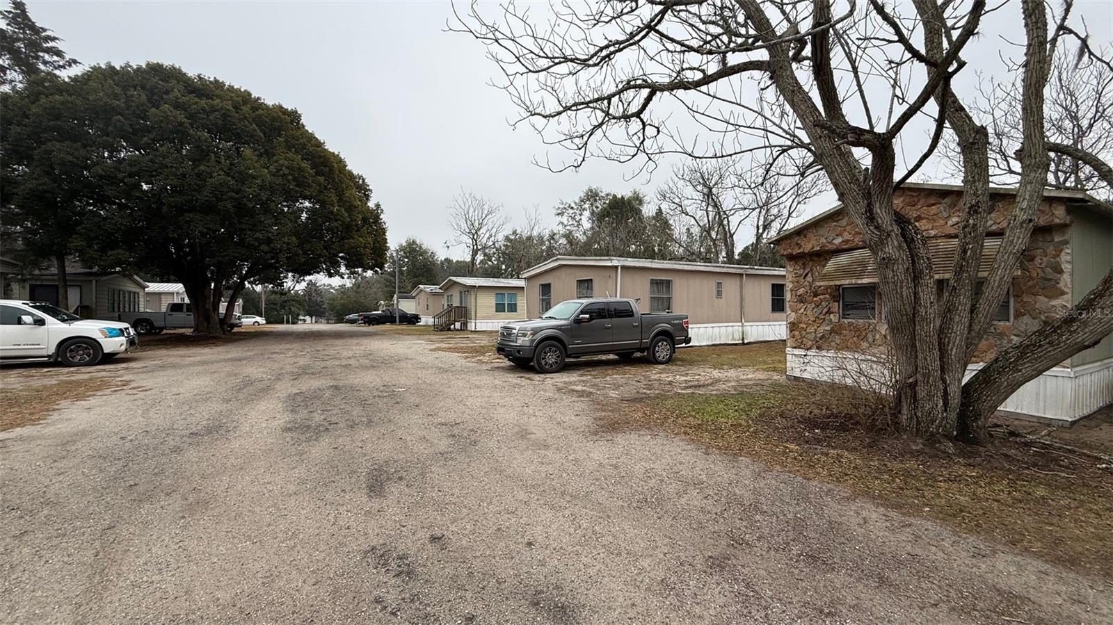 BELLEVIEW RANCHETTES 1ST ADDITION - Commercial Sale