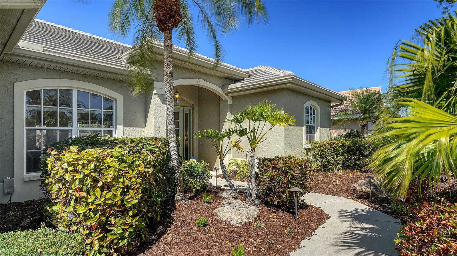 129 WAYFOREST DRIVE