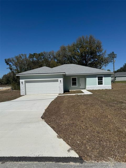 Photo of 4031 SW 130th Loop, Ocala, FL 34473 (MLS # O6289663) Photo of 4031 SW 130th Loop, Ocala, FL 34473 (MLS # O6289663)