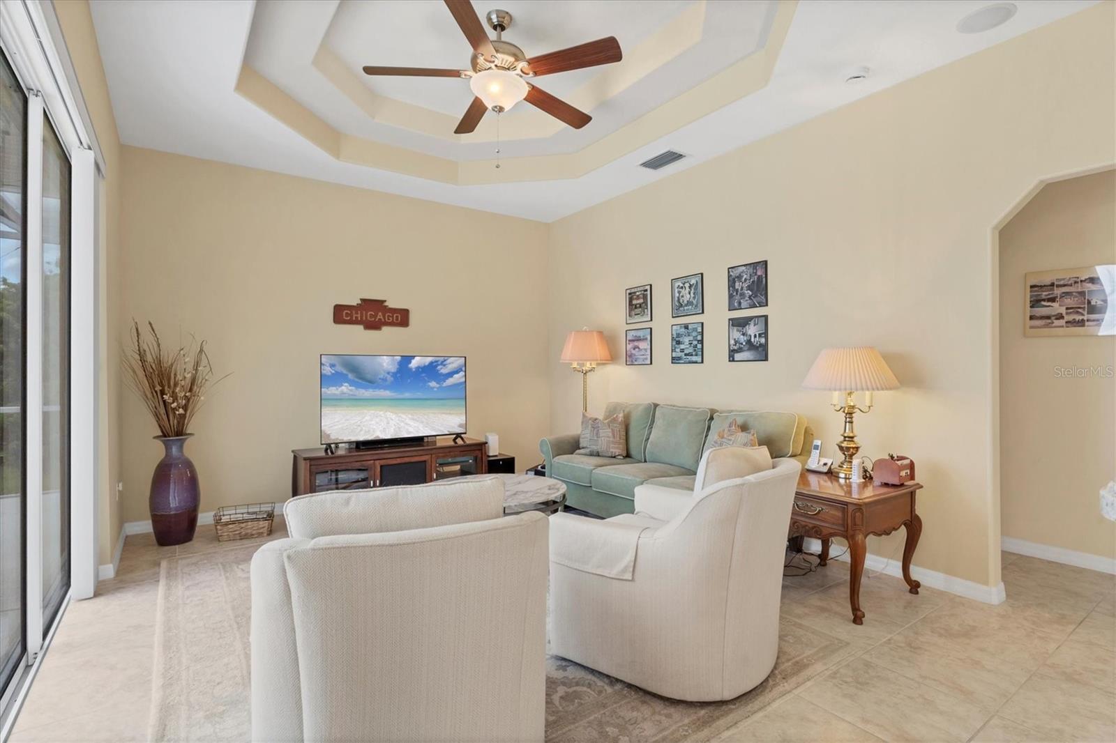 ROTONDA WHITE MARSH - Residential