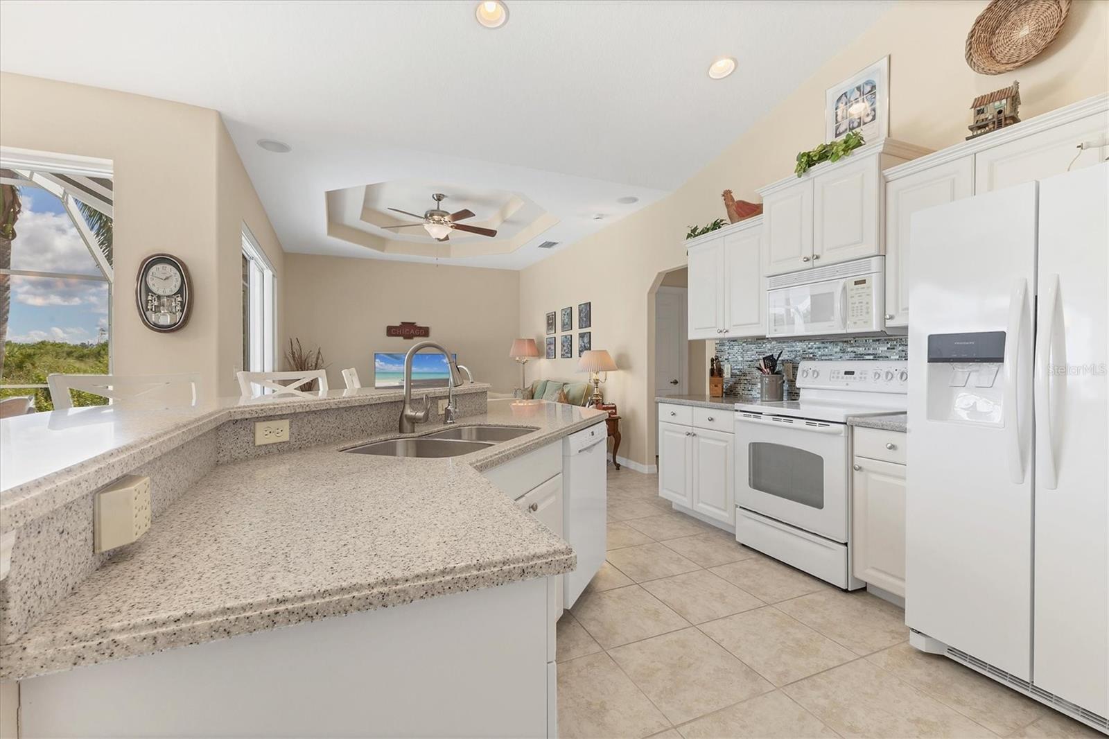 ROTONDA WHITE MARSH - Residential