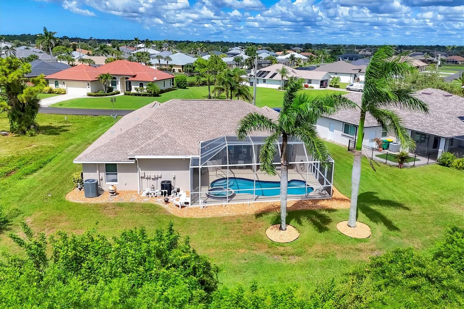 ROTONDA WHITE MARSH - Residential
