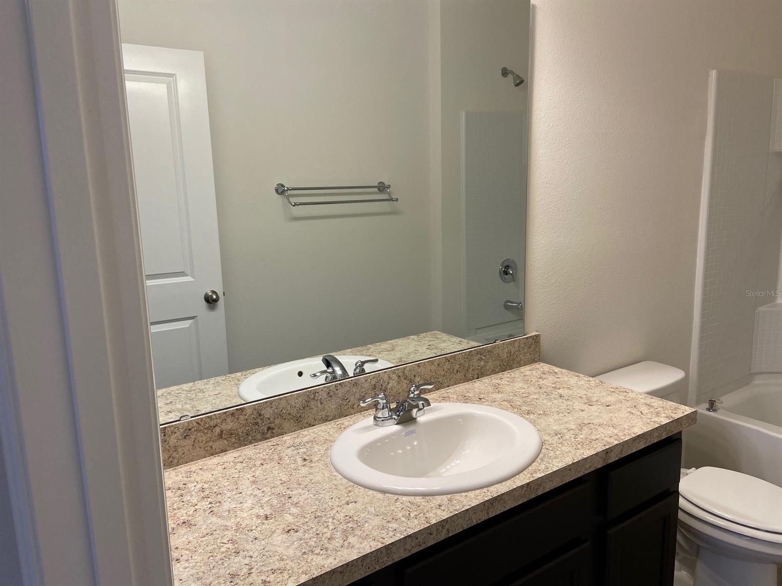 Coastal Woods Un B1 - Residential Lease