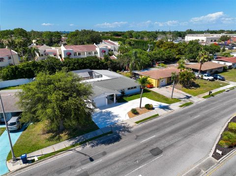 Single Family Residence in BRADENTON FL 3007 BAYSHORE GARDENS PARKWAY 57.jpg