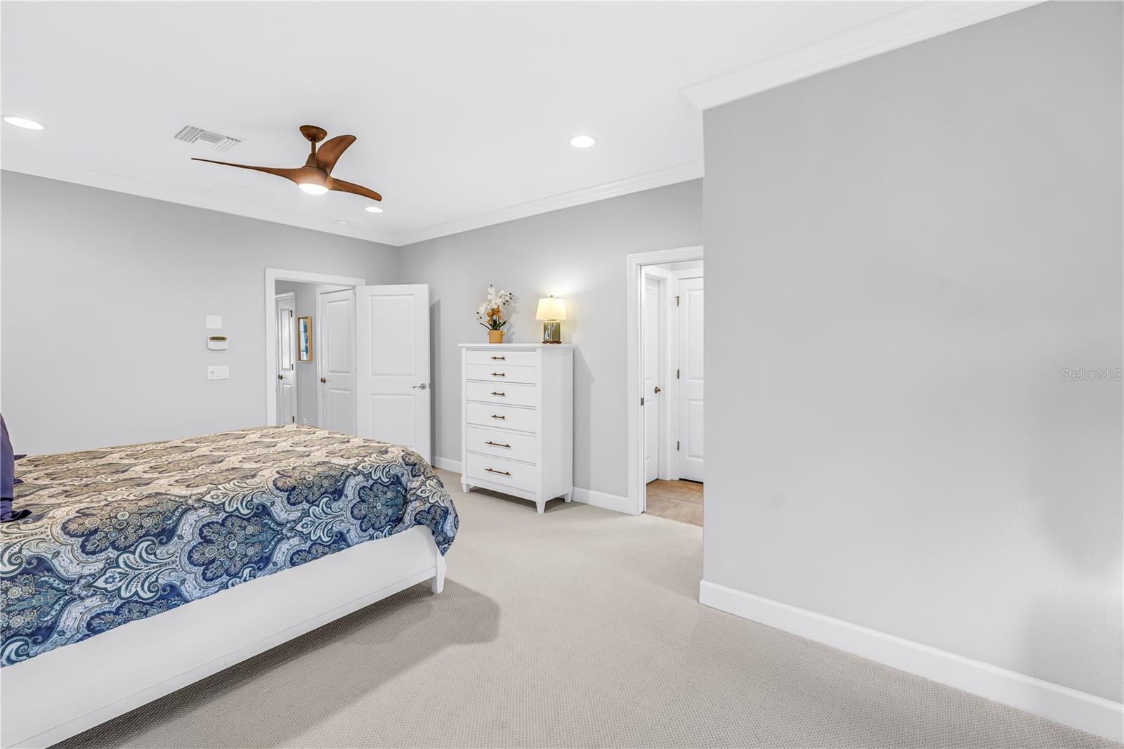 COVE AT LOGGERHEAD MARINA - Residential