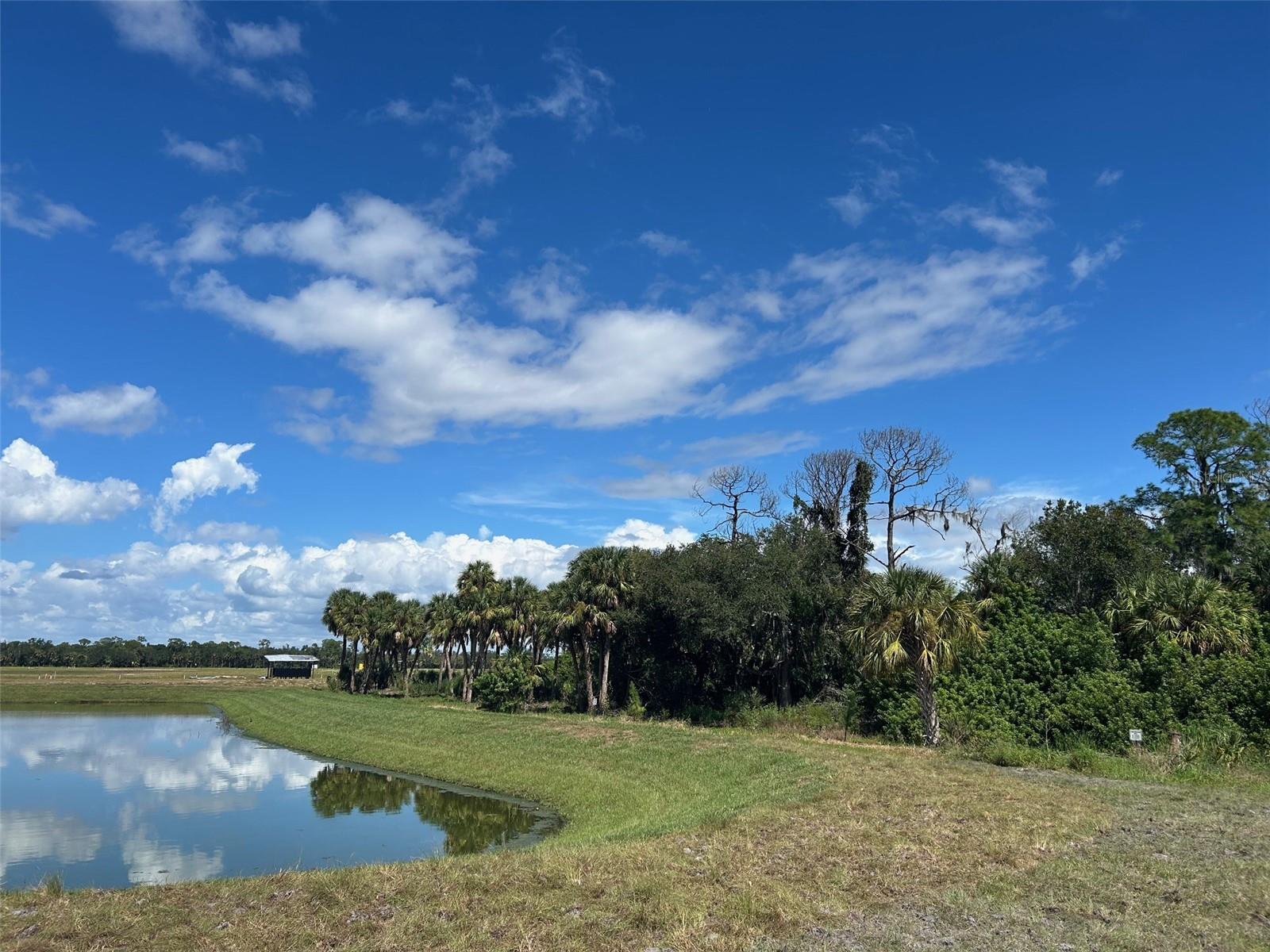 OAKFIELD TRAILS WEST - Residential