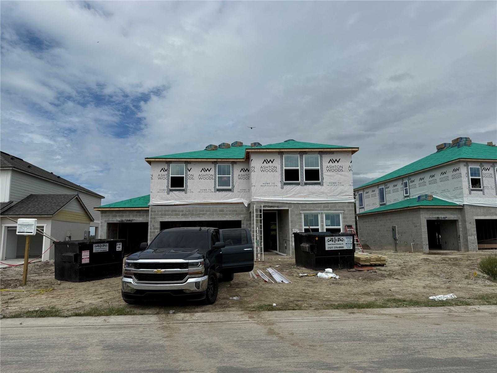 OAKFIELD TRAILS WEST - Residential