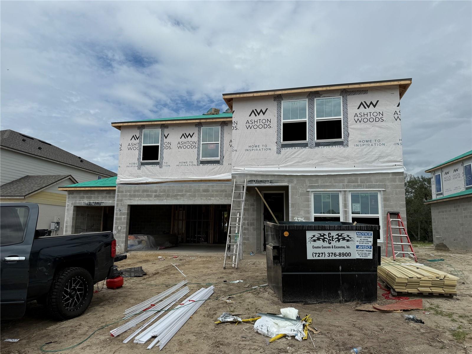 OAKFIELD TRAILS WEST - Residential