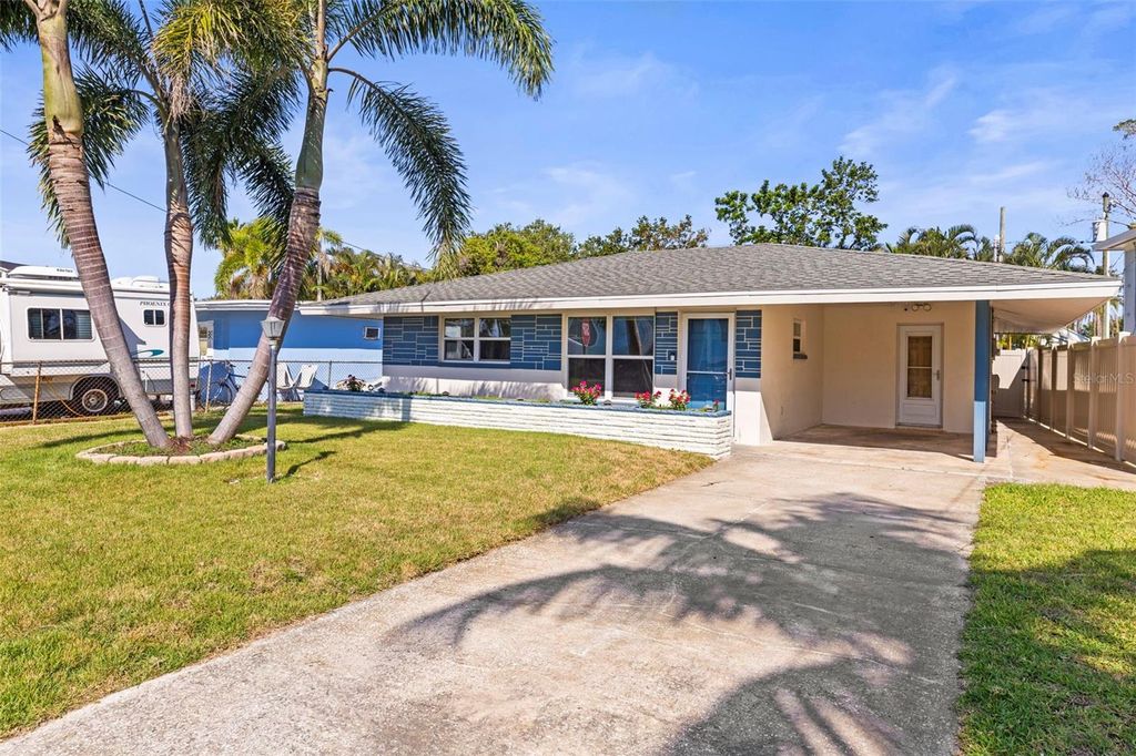 Photo of 306 12th Avenue, Indian Rocks Beach, FL 33785 (MLS # TB8384828)