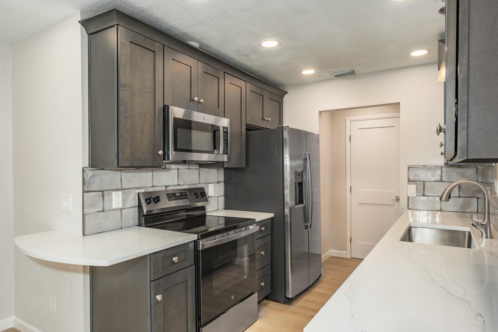 BROADACRES - Residential