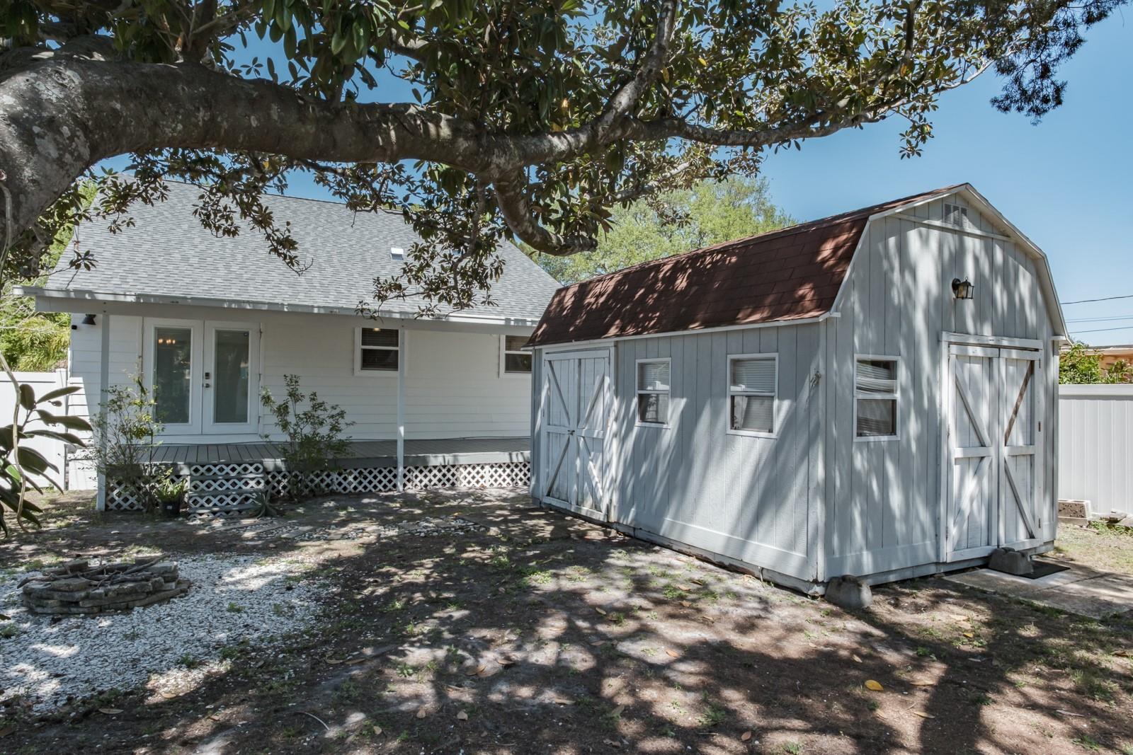 BROADACRES - Residential