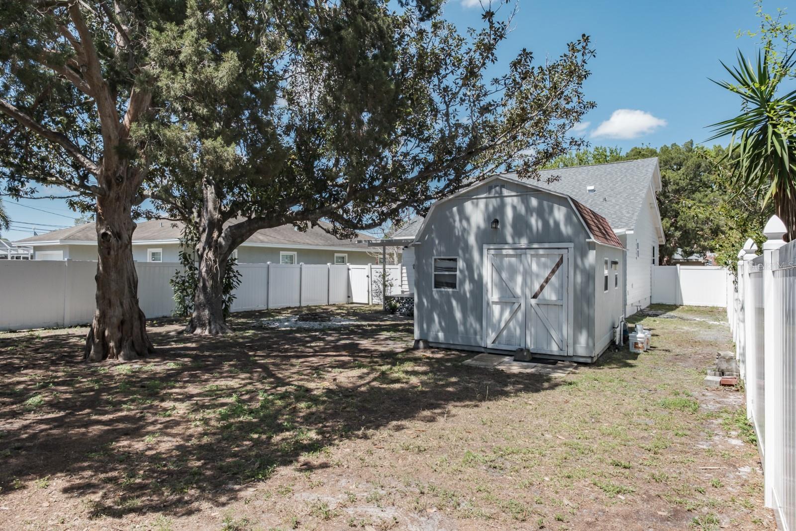 BROADACRES - Residential