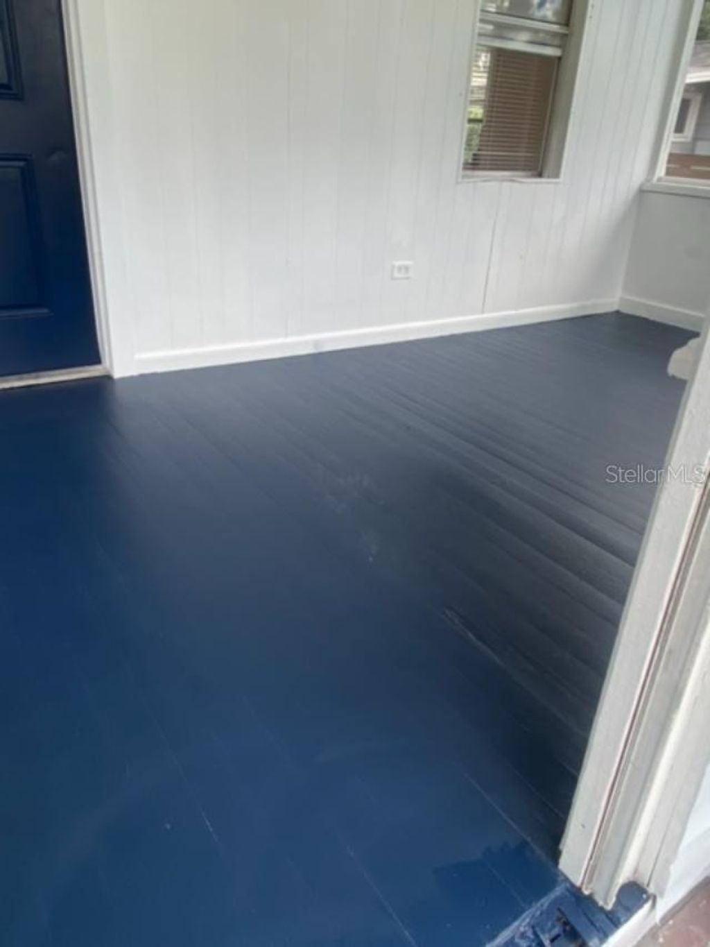 Photo of 6917 N Lynn Avenue, Tampa, FL 33604 (MLS # TB8431156)
