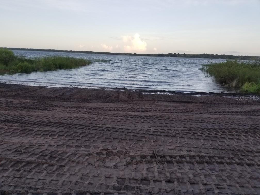 LANDINGS AT LAKE EASY - Land