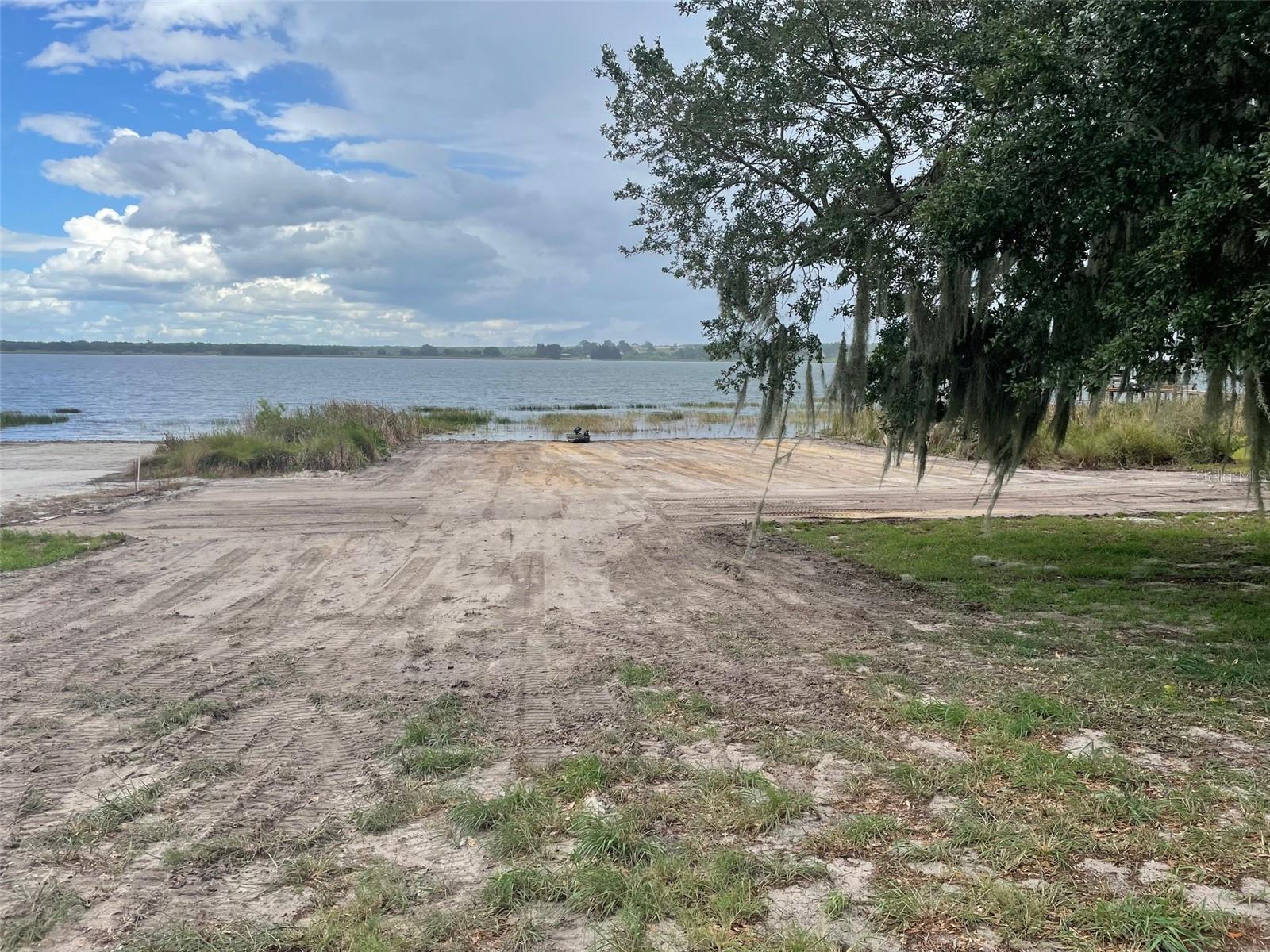 LANDINGS AT LAKE EASY - Land