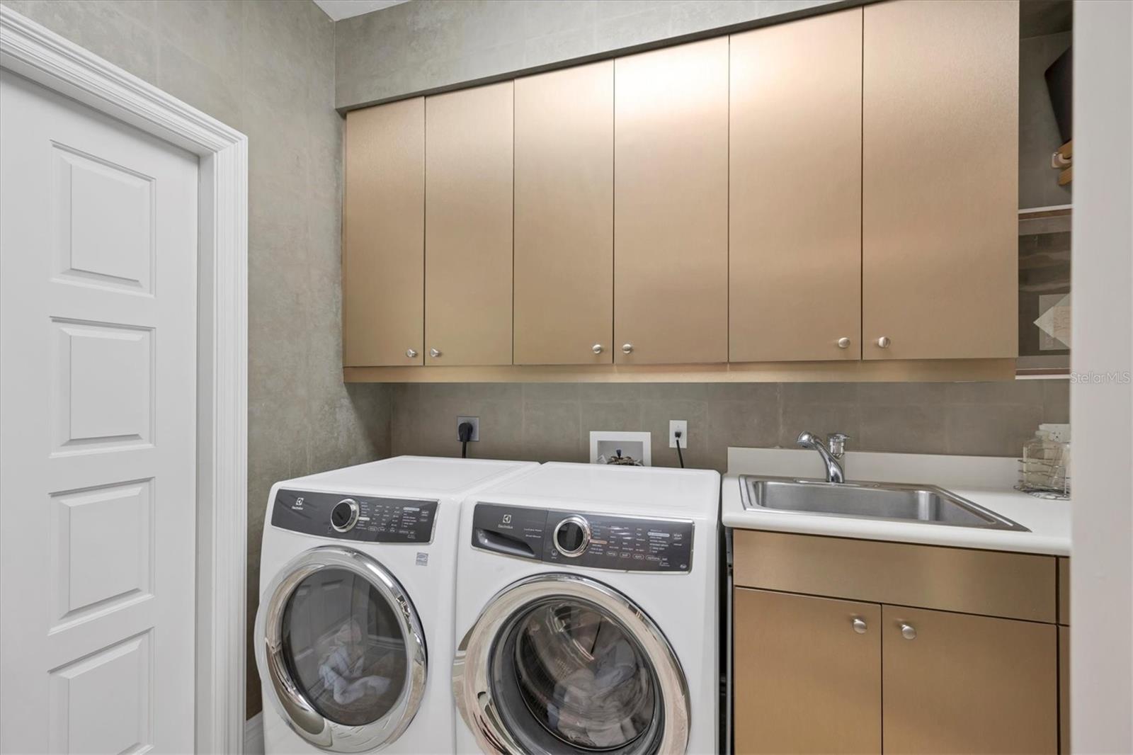 PRESTANCIA/ VILLA D'ESTE - Residential