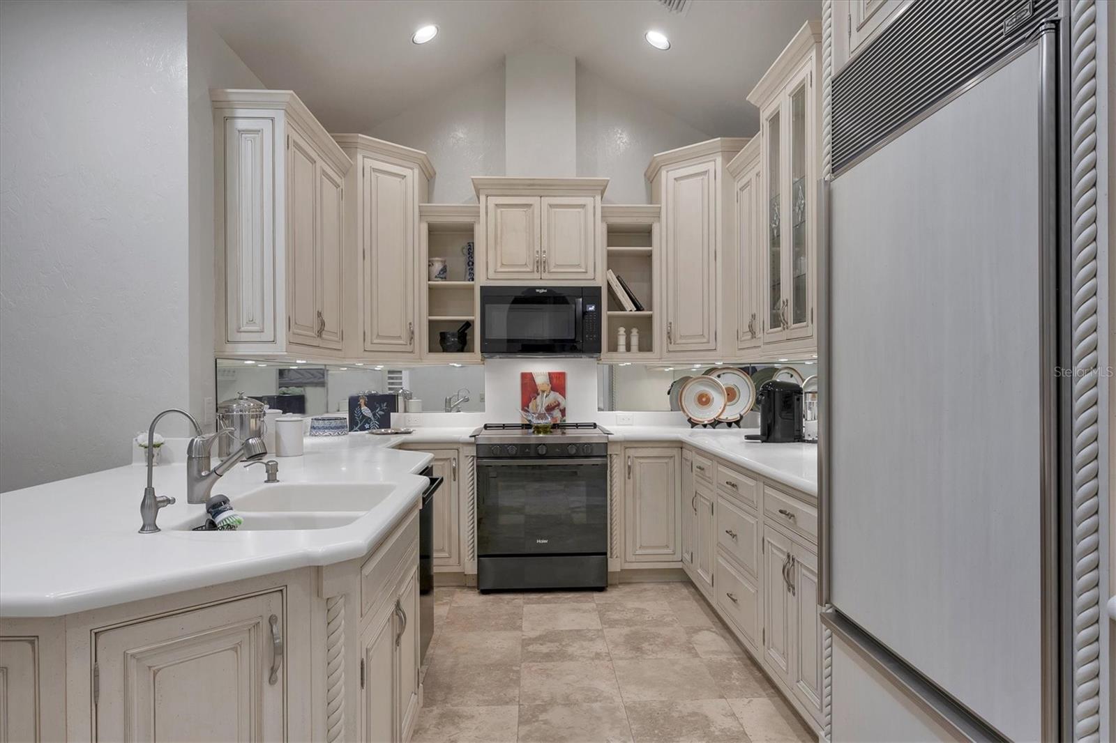 PRESTANCIA/ VILLA D'ESTE - Residential