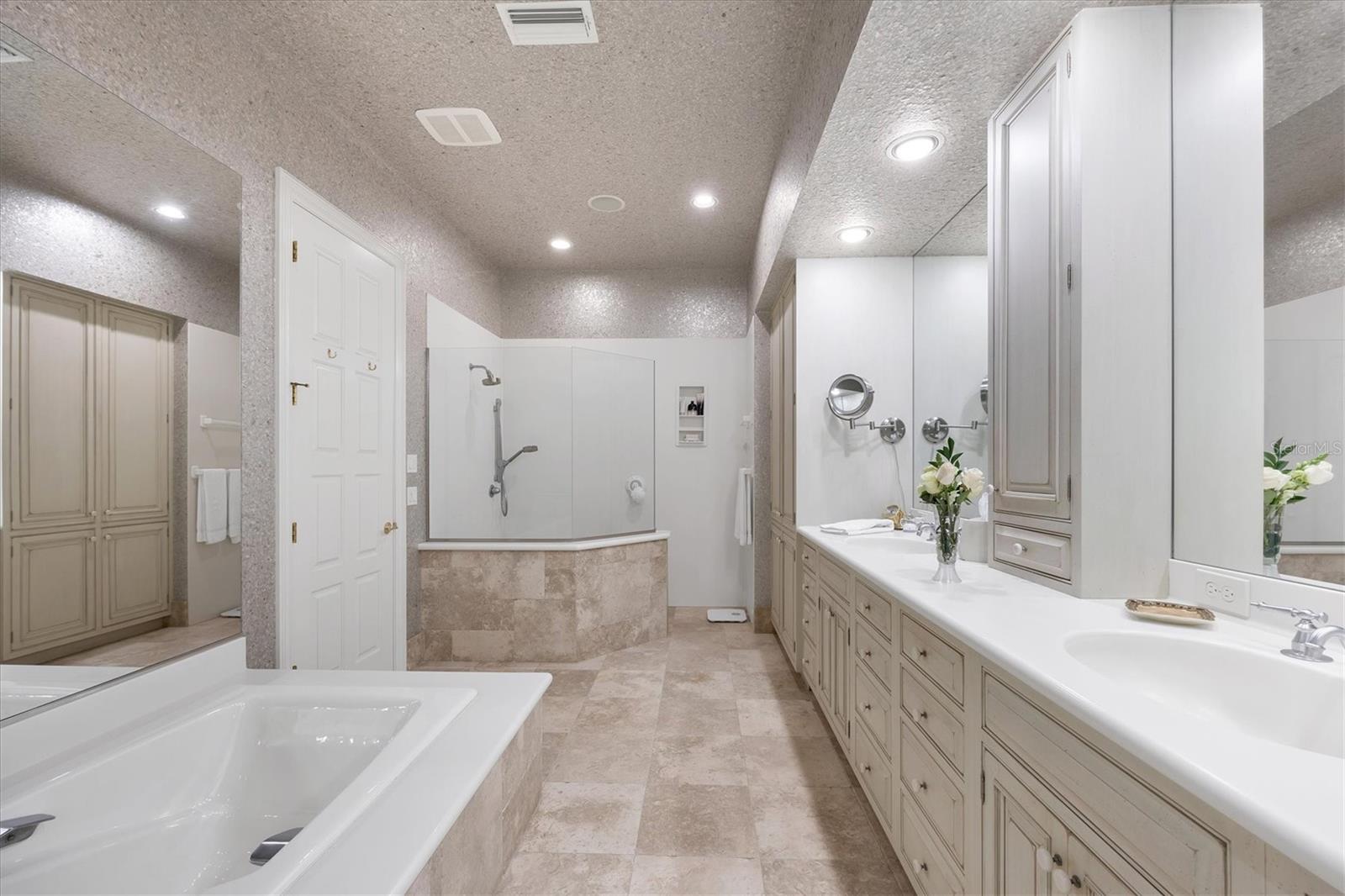 PRESTANCIA/ VILLA D'ESTE - Residential