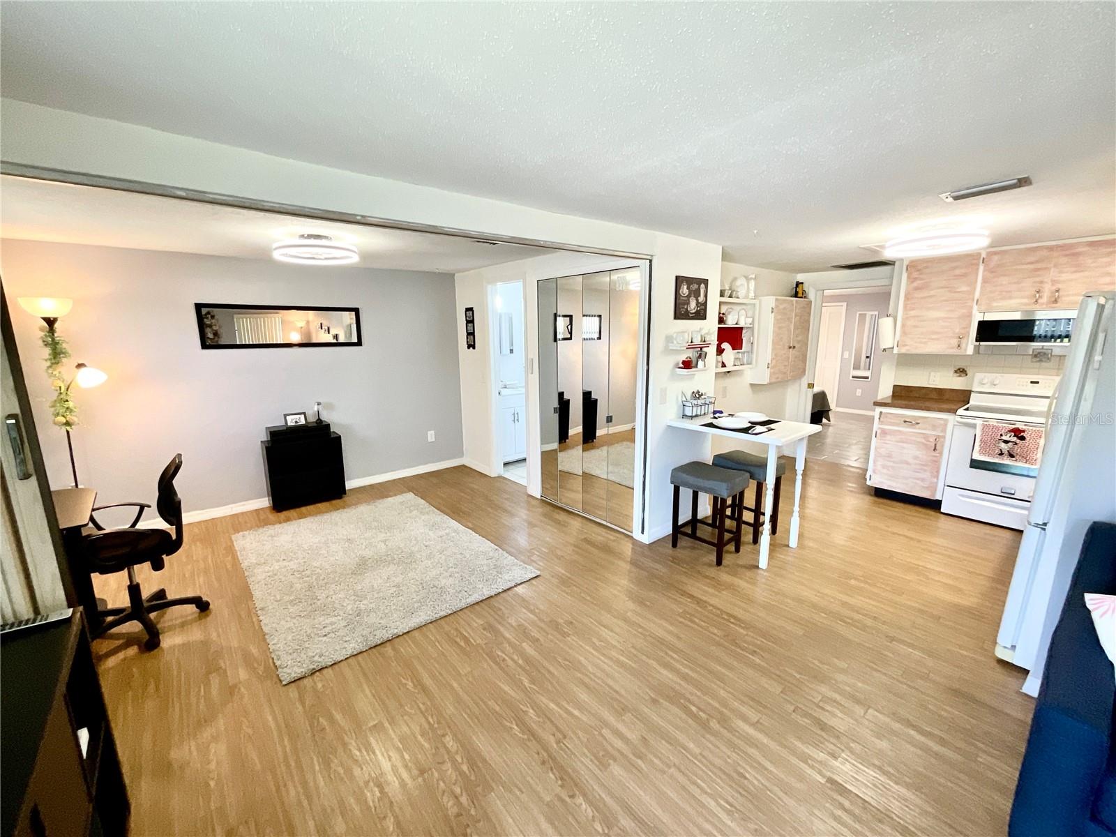 TAHITIAN PLACE - Residential Lease