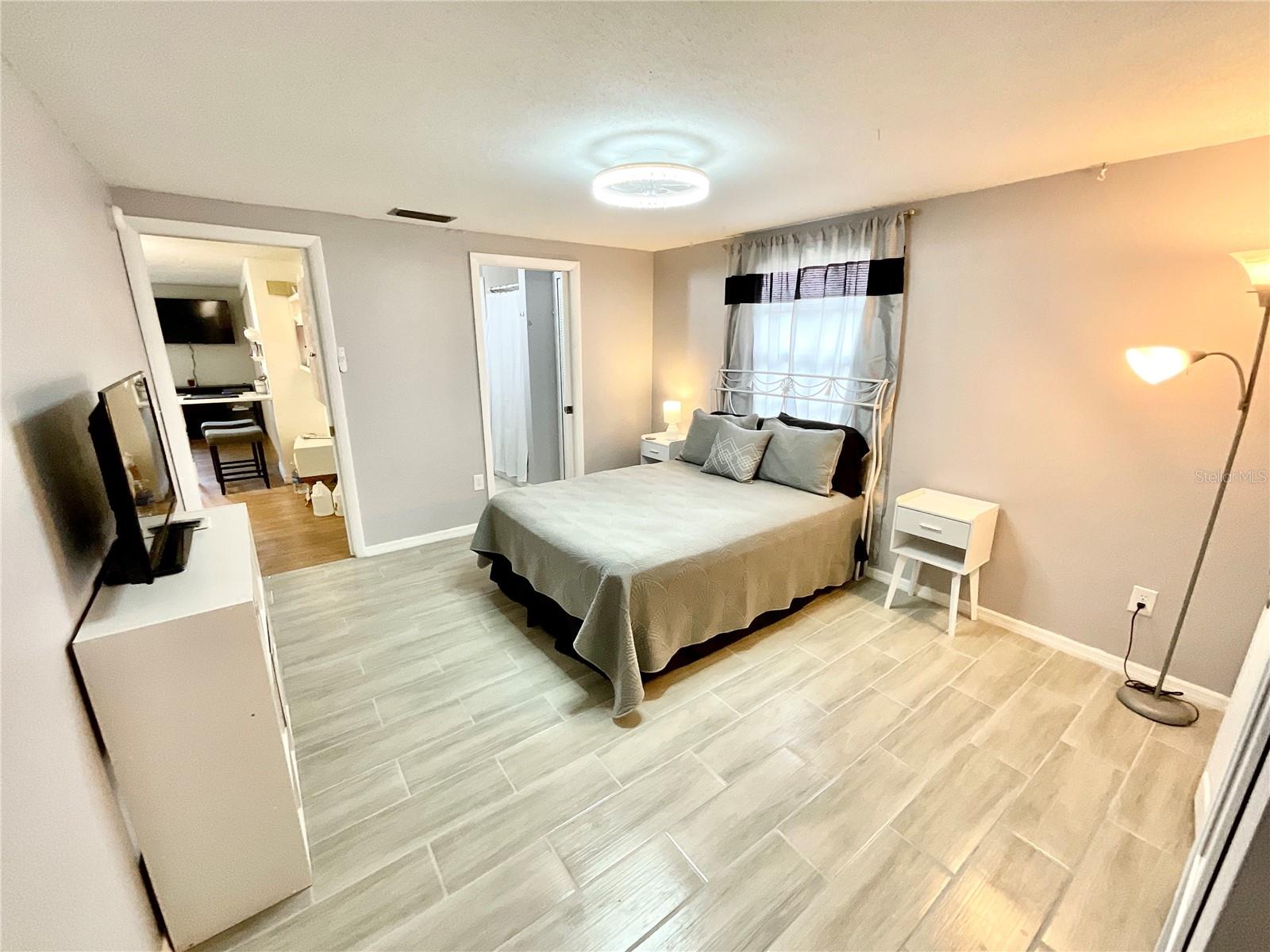 TAHITIAN PLACE - Residential Lease