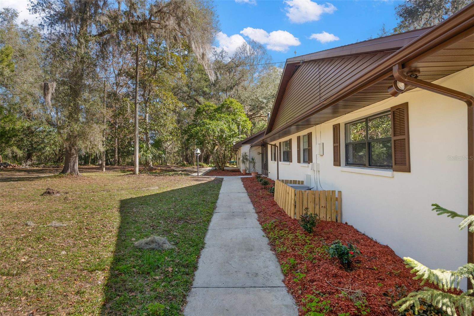 SPRING LAKE - Residential