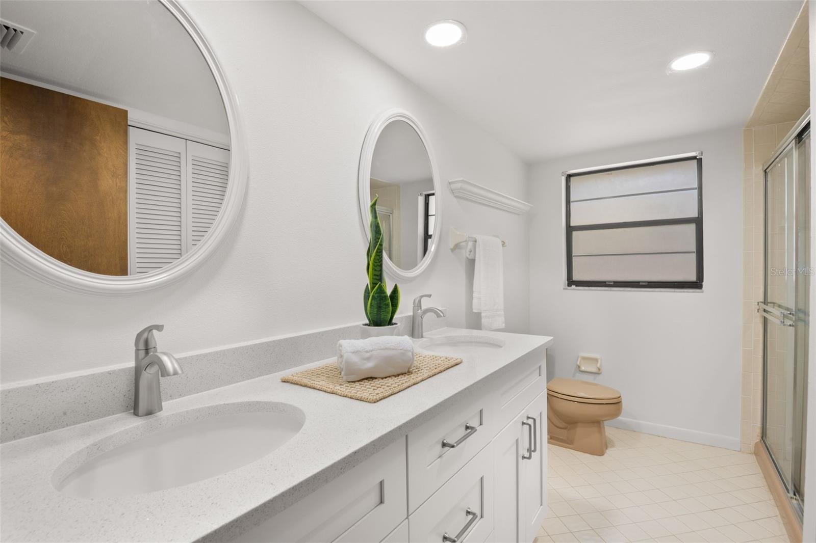 SPRING LAKE - Residential