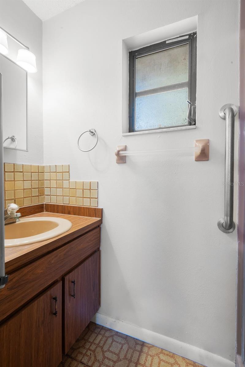 SPRING LAKE - Residential