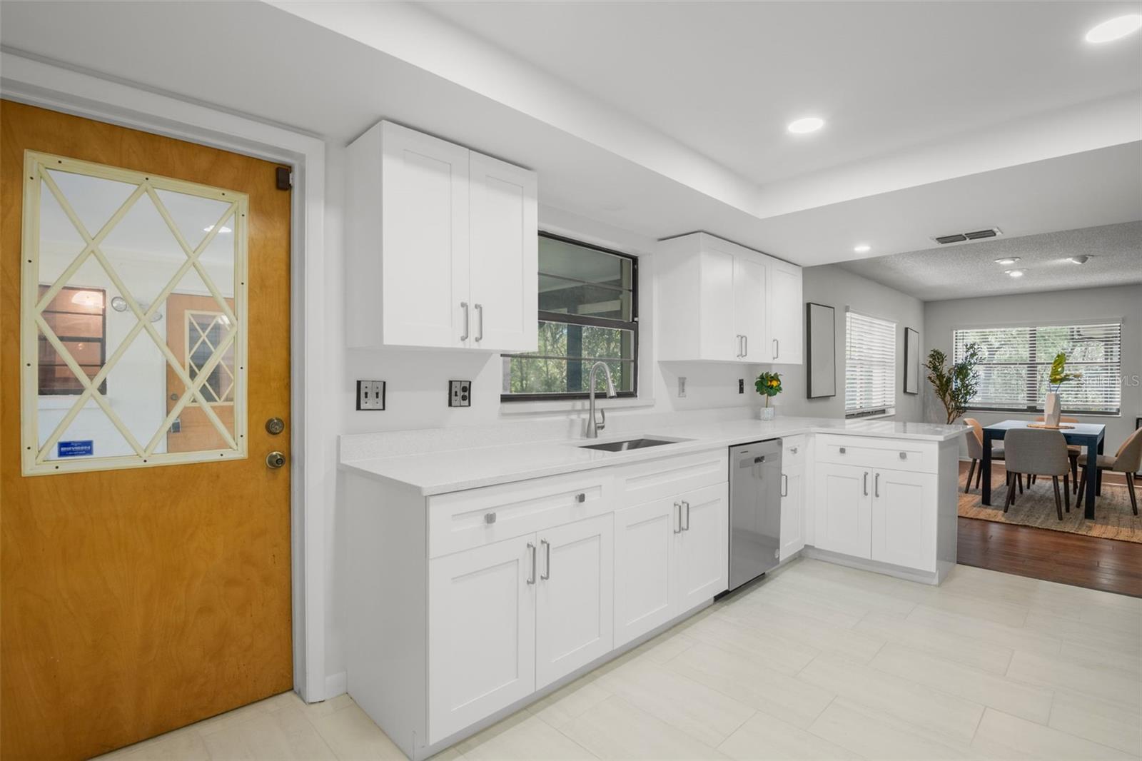 SPRING LAKE - Residential