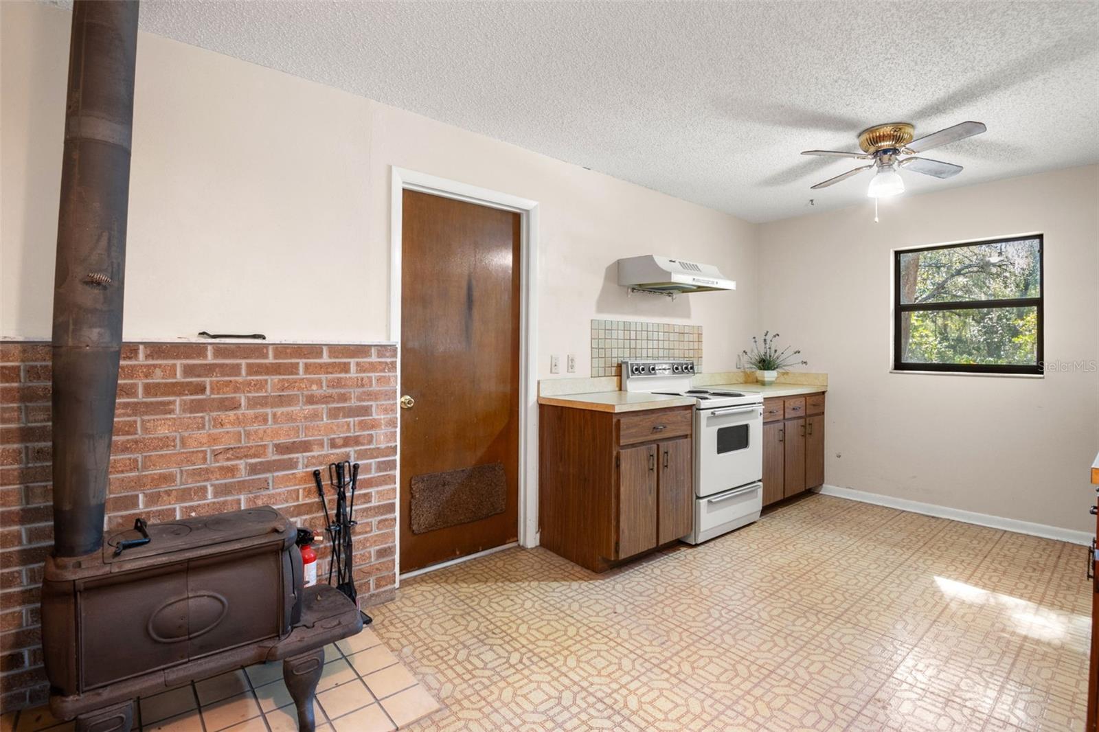 SPRING LAKE - Residential