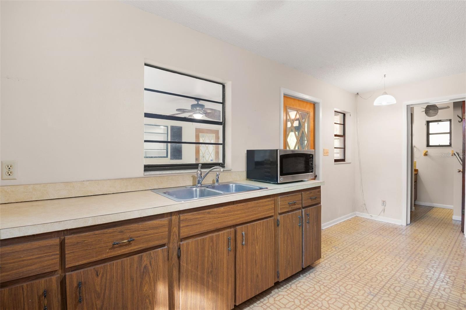 SPRING LAKE - Residential