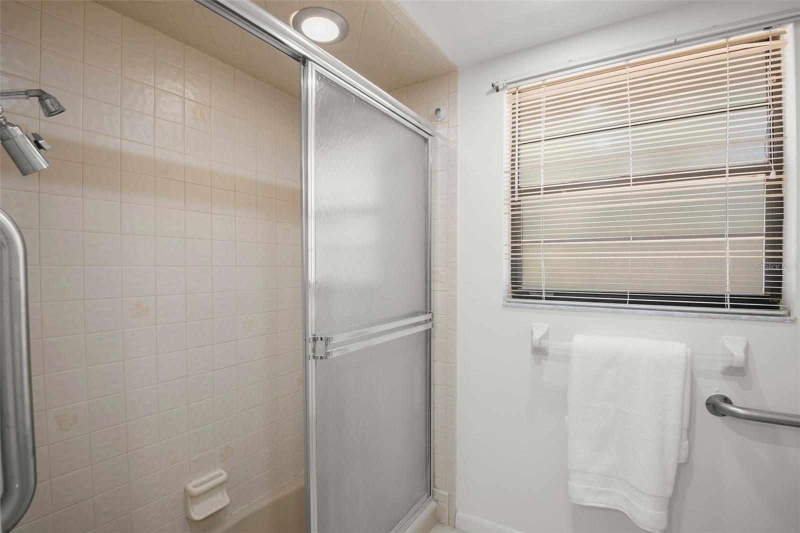 SPRING LAKE - Residential