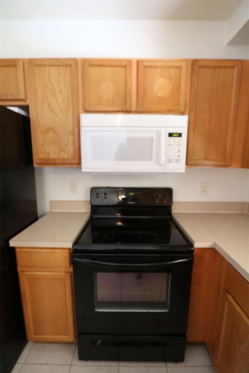 VILLAGES OF BLOOMINGDALE PH - Residential Lease