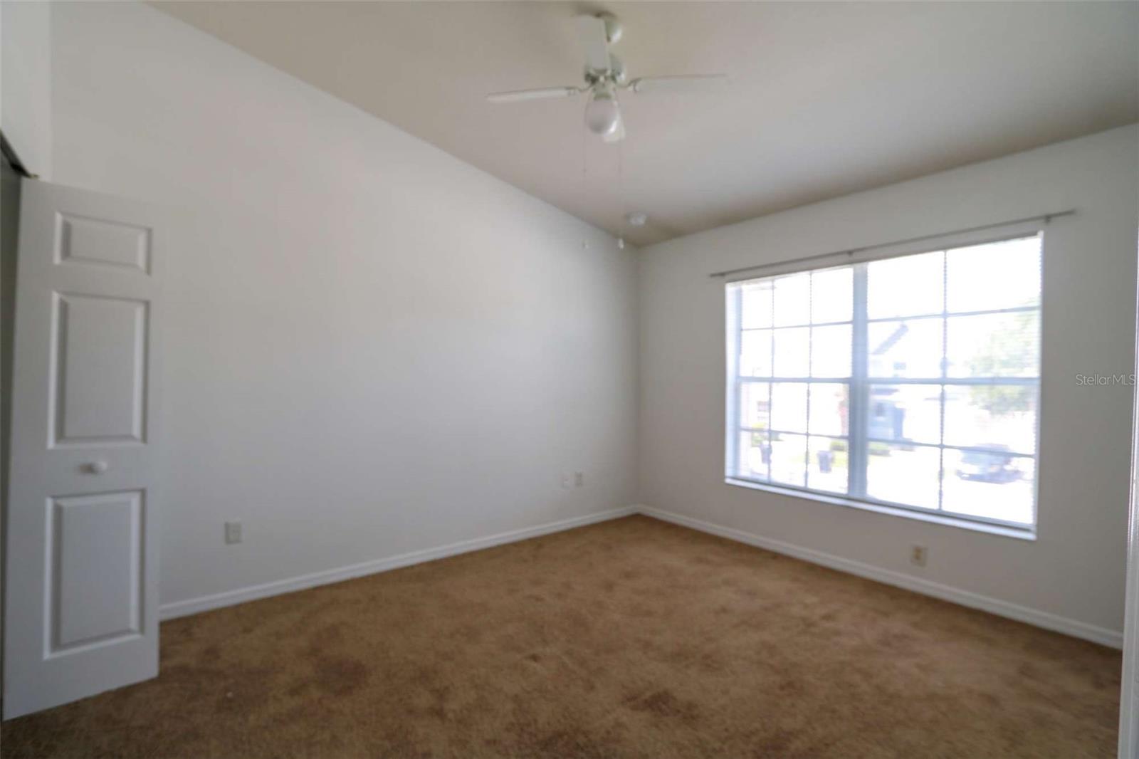 VILLAGES OF BLOOMINGDALE PH - Residential Lease