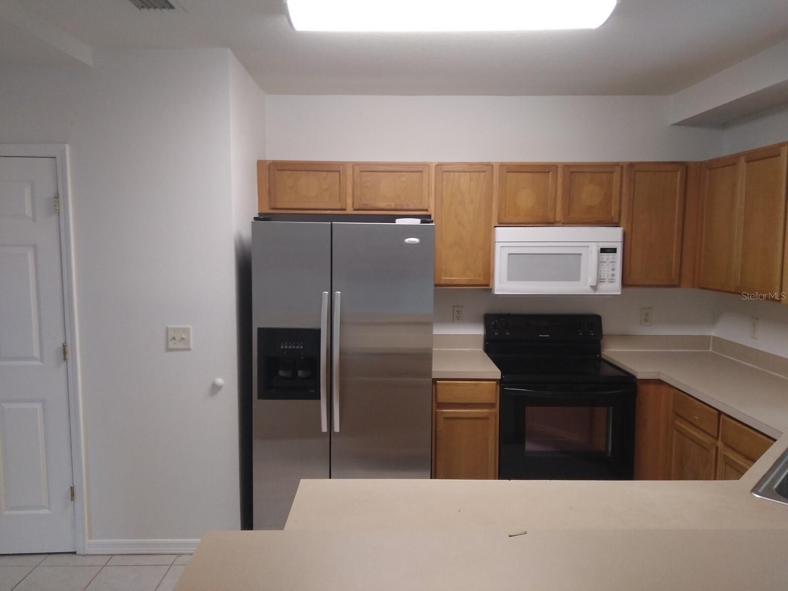 VILLAGES OF BLOOMINGDALE PH - Residential Lease
