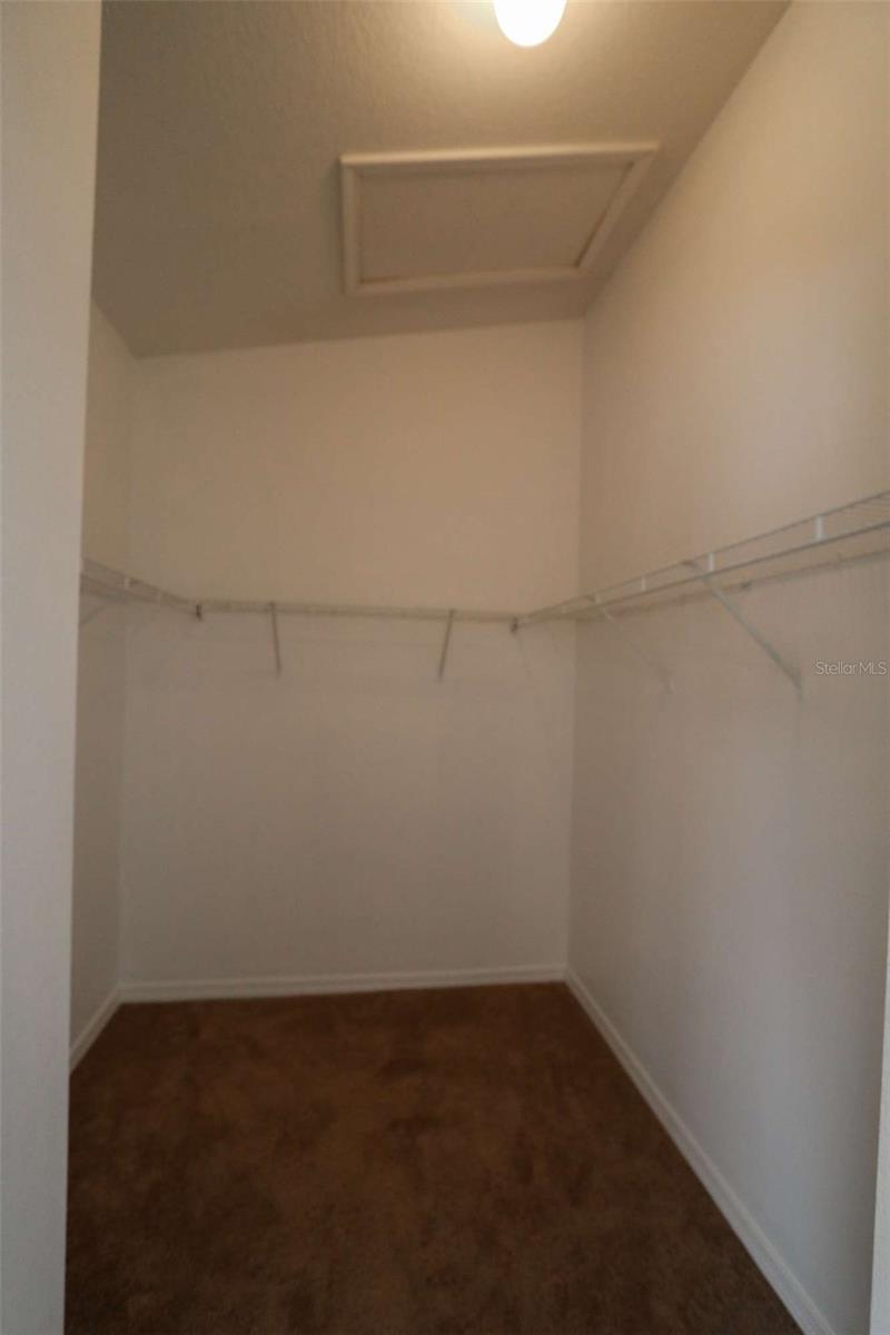 VILLAGES OF BLOOMINGDALE PH - Residential Lease