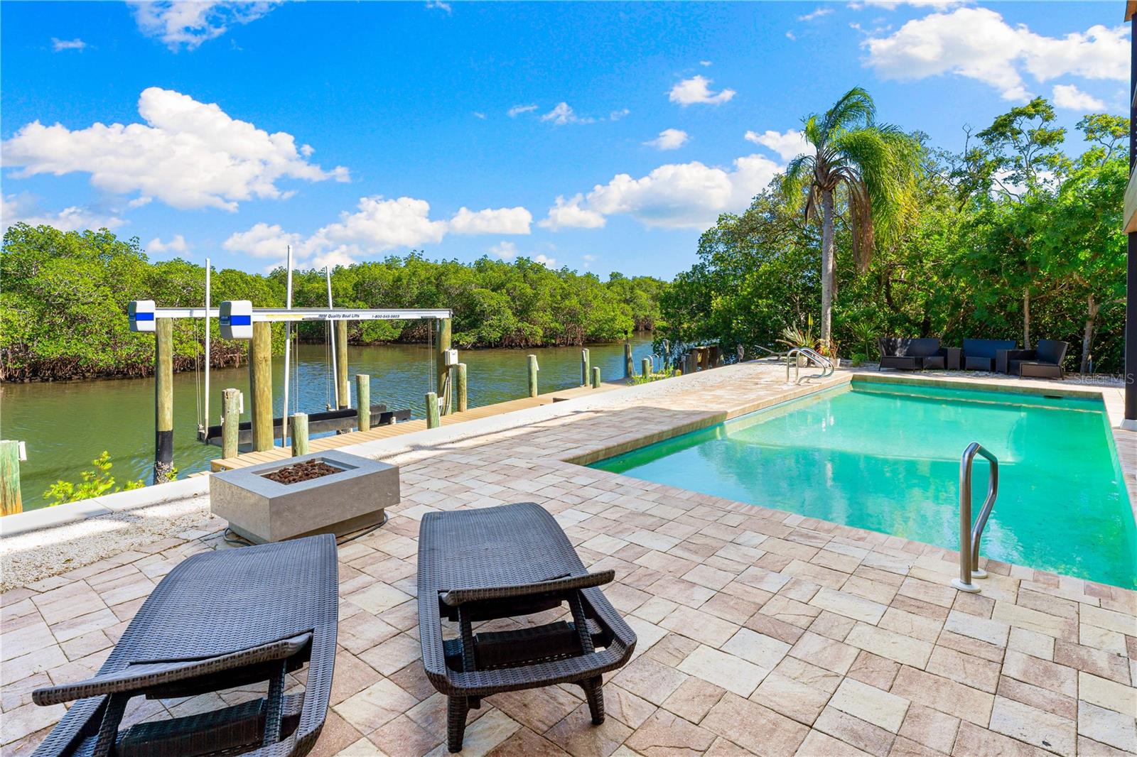 SIESTA COVE SUB - Residential