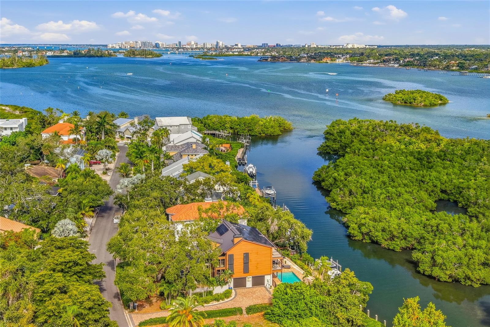 SIESTA COVE SUB - Residential