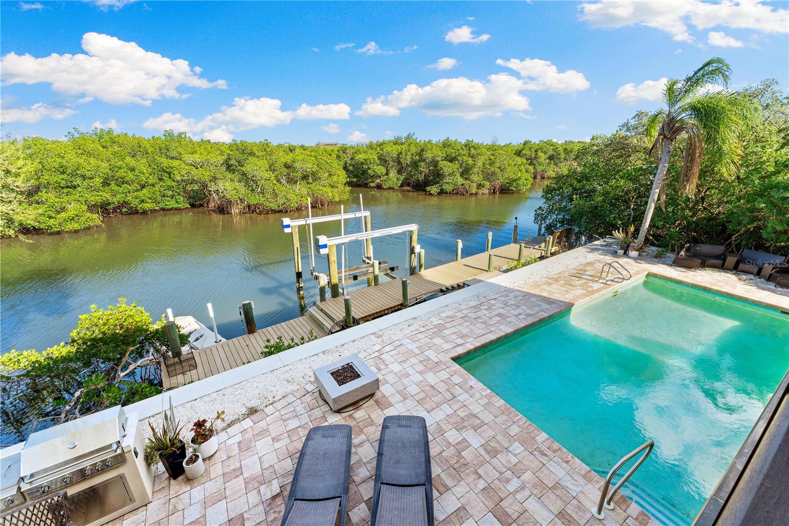 SIESTA COVE SUB - Residential