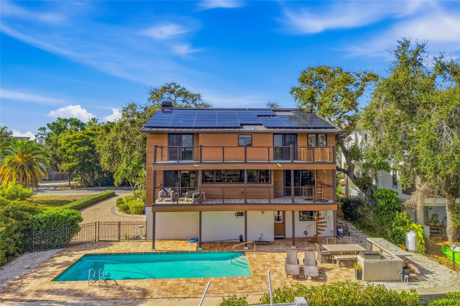 SIESTA COVE SUB - Residential