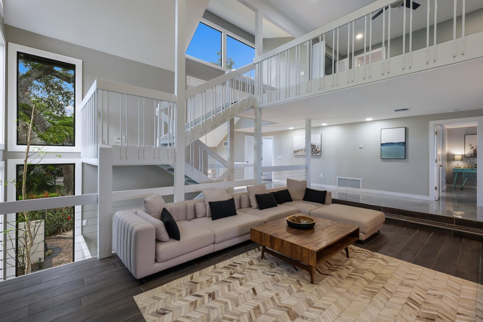 SIESTA COVE SUB - Residential