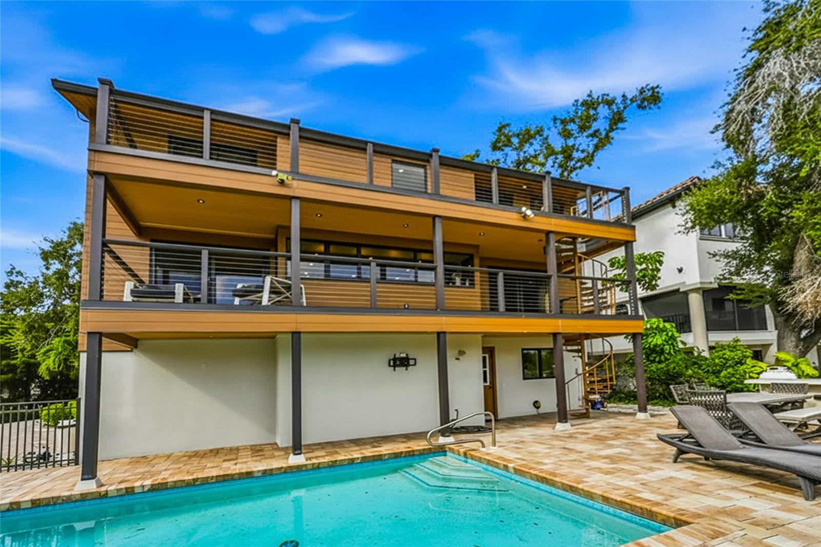 SIESTA COVE SUB - Residential