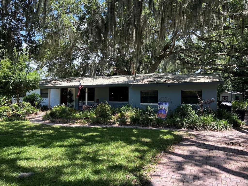 Photo of 6005 Doc Thompson Road, Plant City, FL 33565 (MLS # TB8521235)