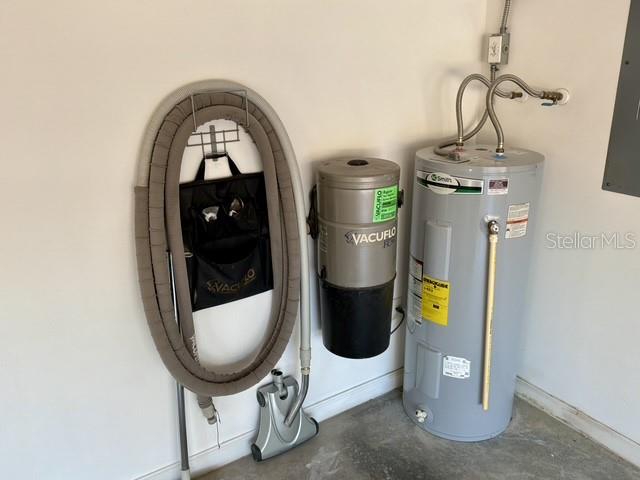 VILLAGEWALK - Residential Lease