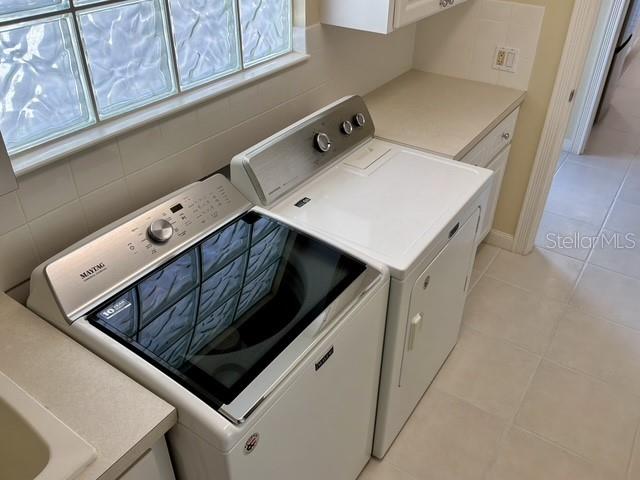 VILLAGEWALK - Residential Lease