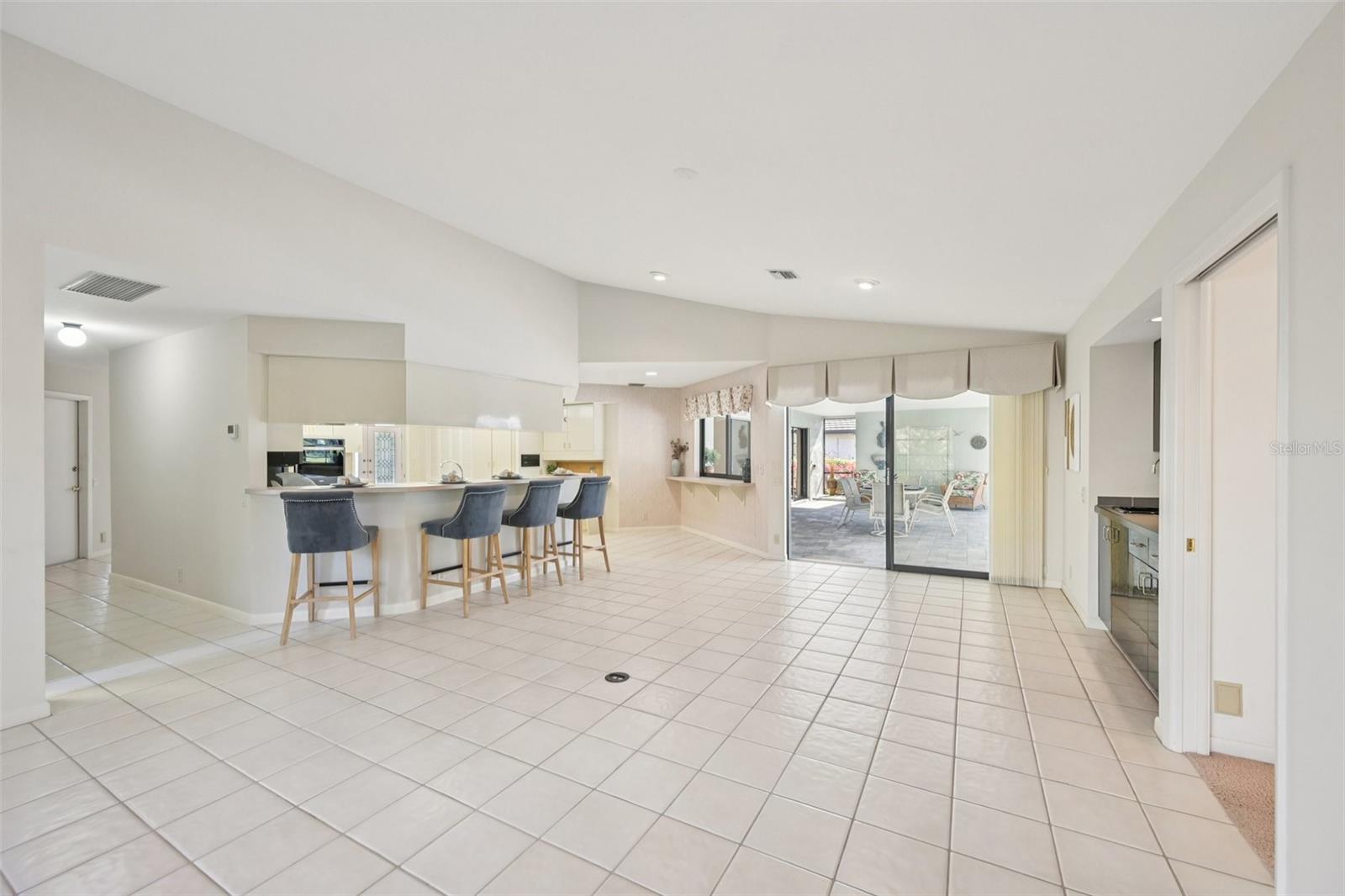 SORRENTO WOODS UNIT 2 - Residential