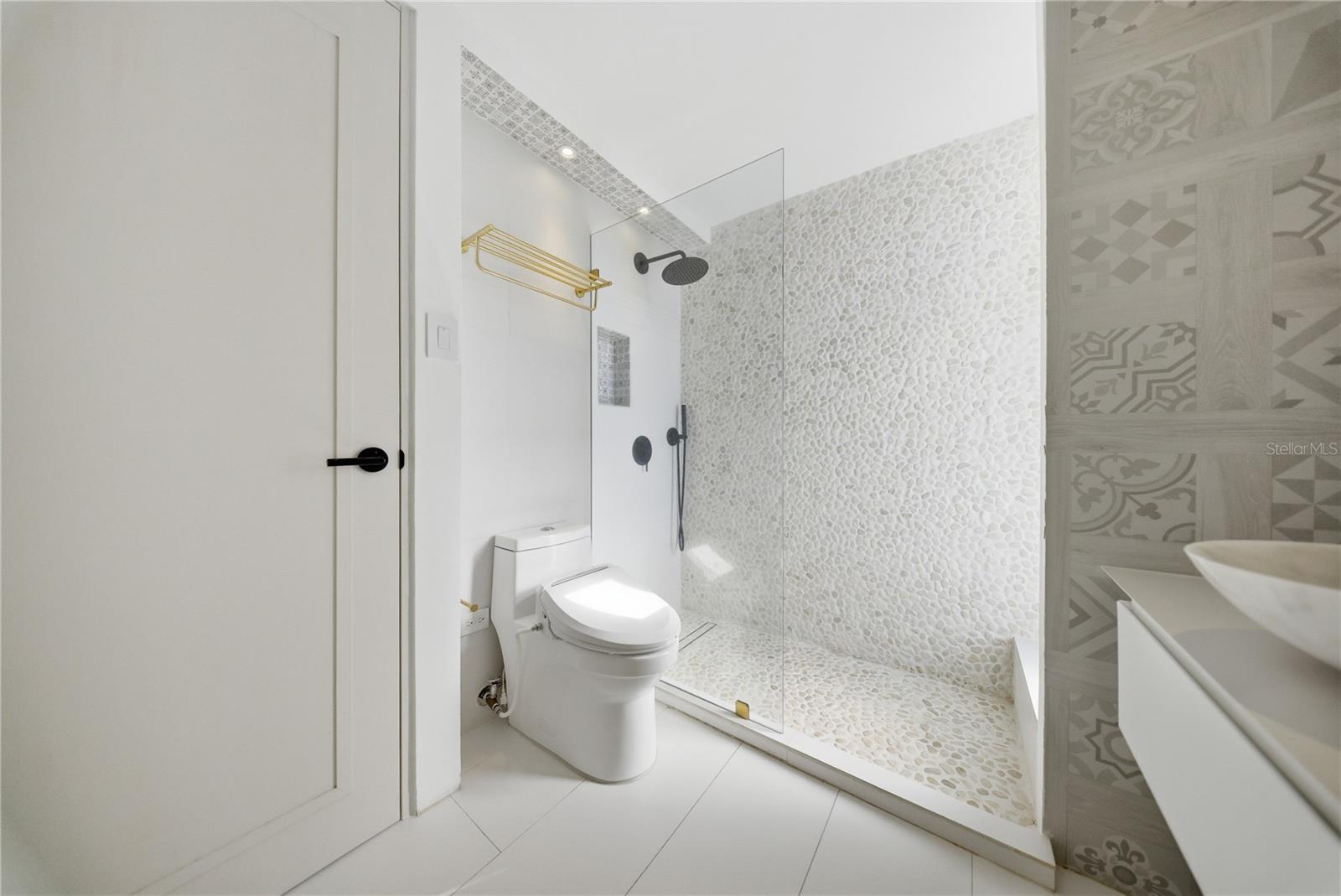 CERVANTES 1 - Residential