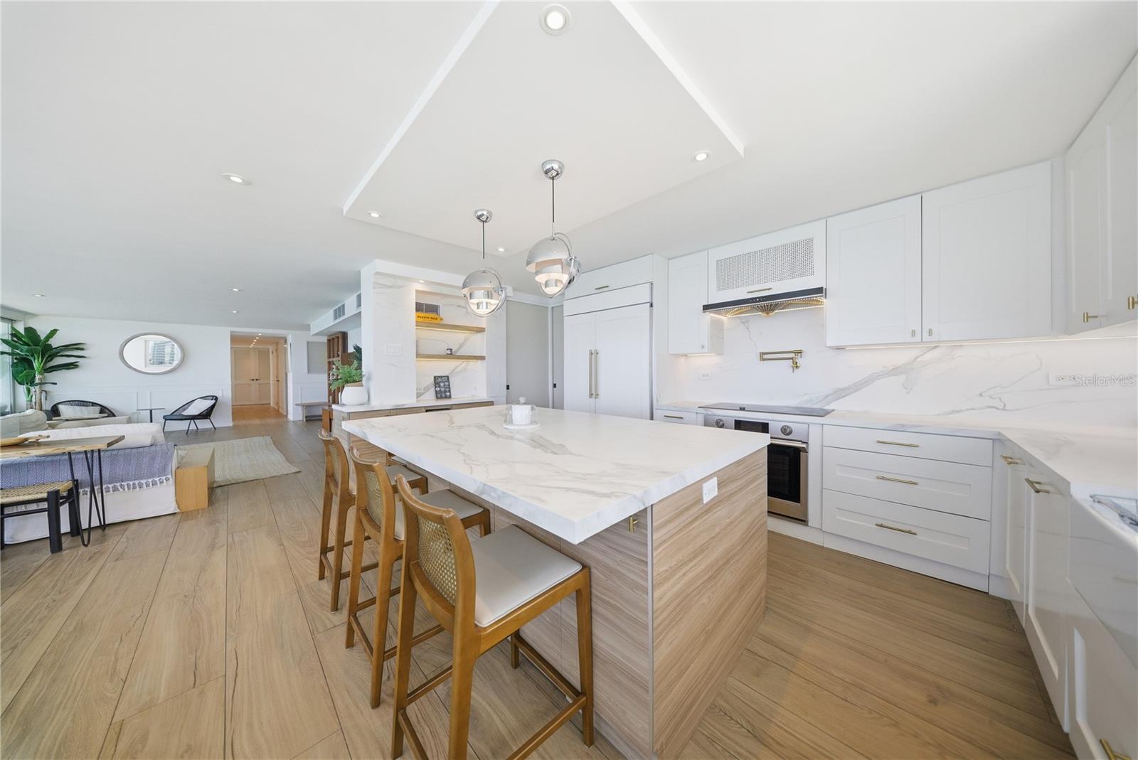 CERVANTES 1 - Residential