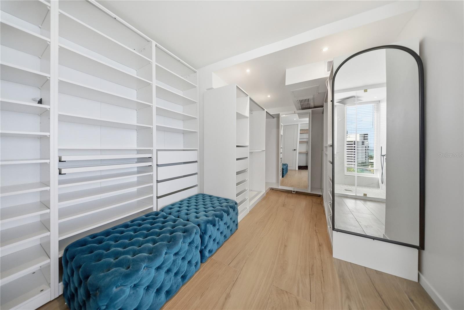 CERVANTES 1 - Residential