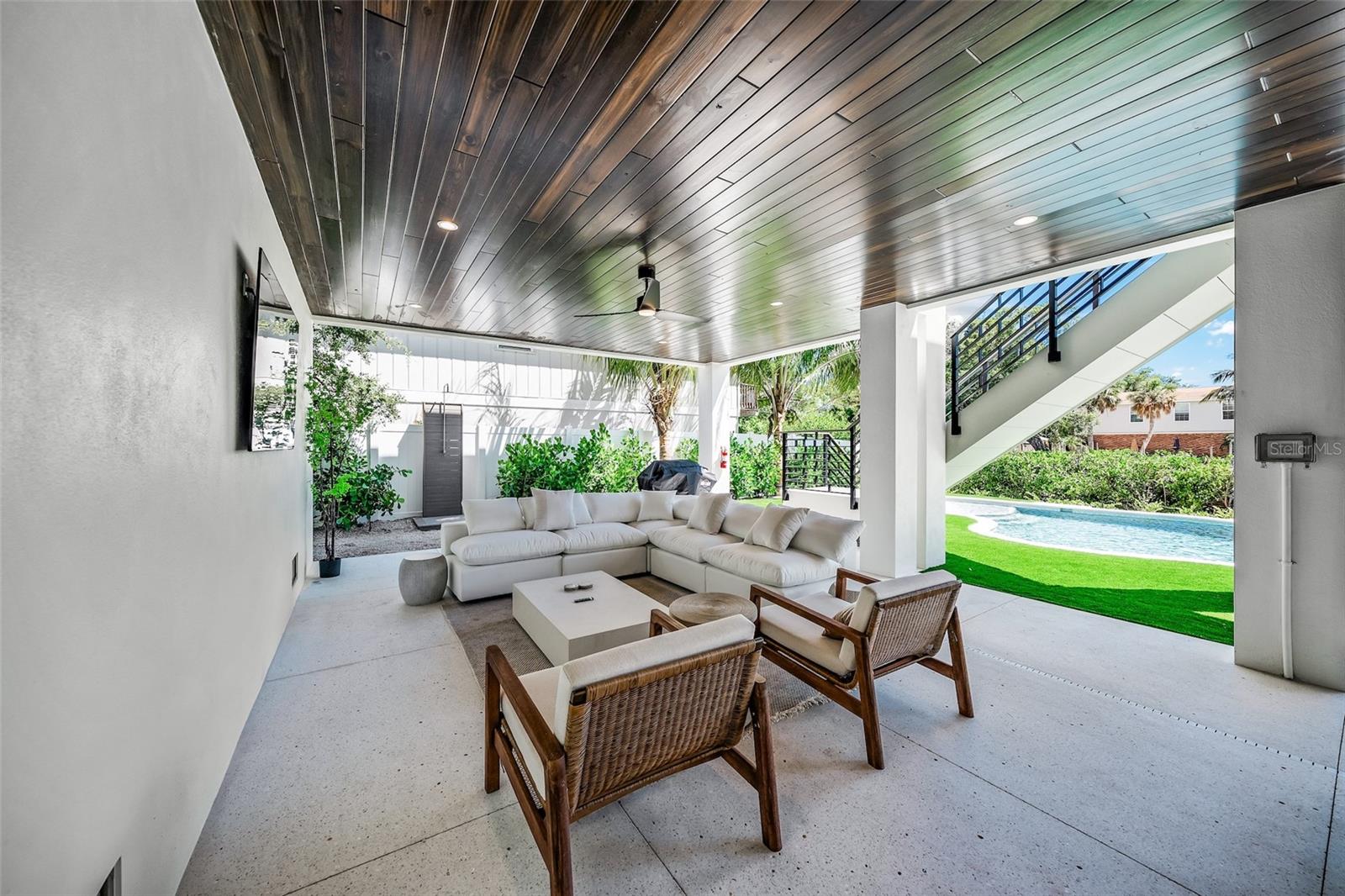 STICKNEY POINT SUB - Residential