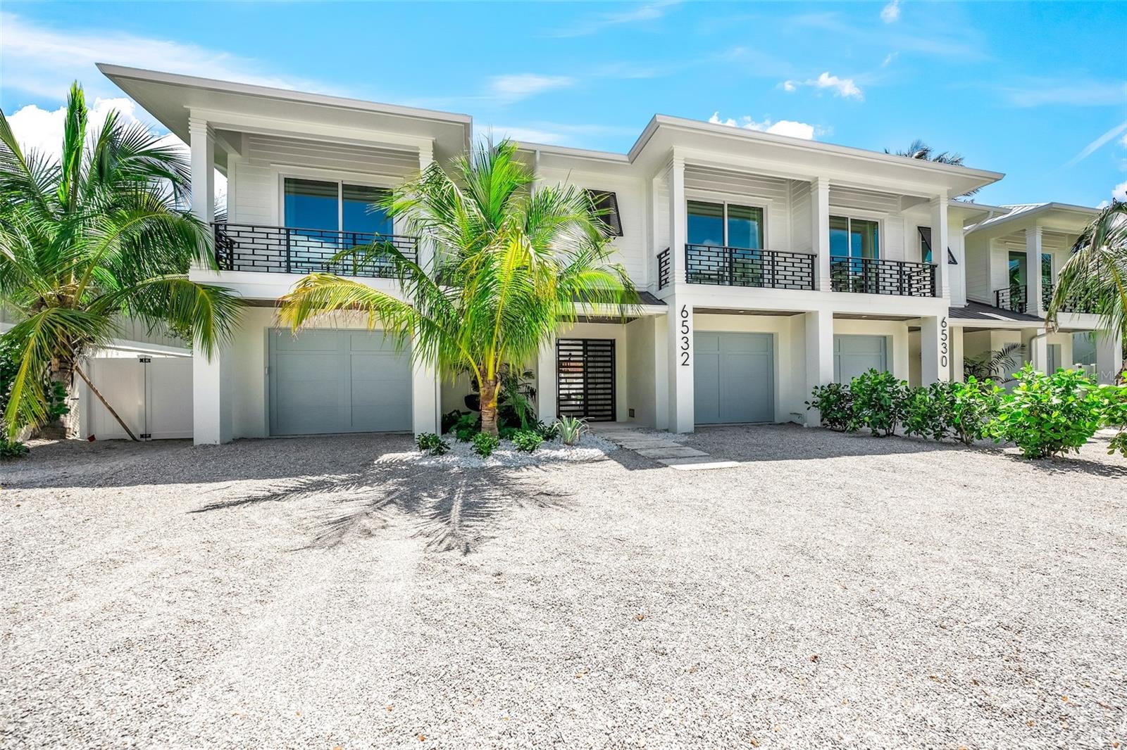 6532 PEACOCK ROAD